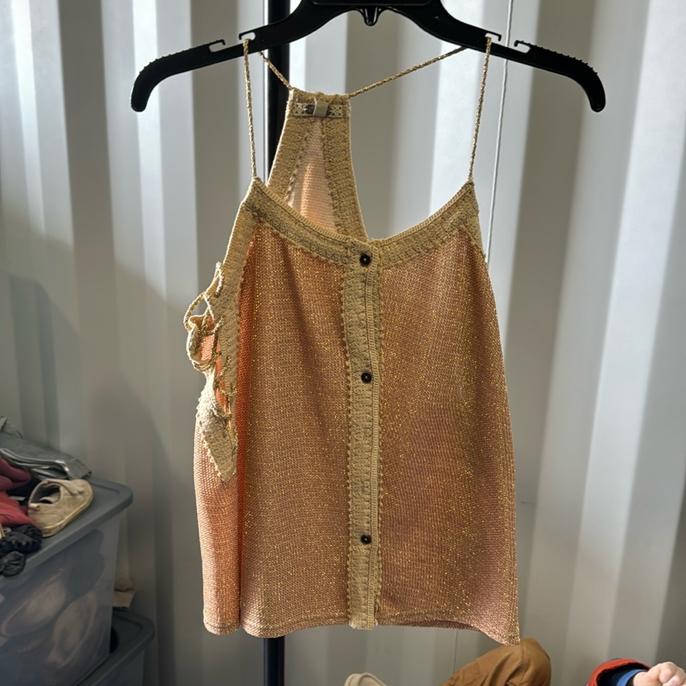 Buckle gimmicks metallic button up tank